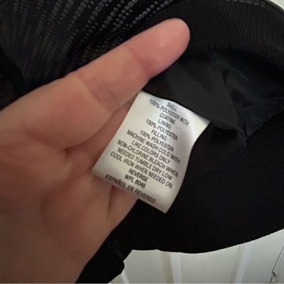 Ideology Reflective Zipper Front Light Puff Sleeveless Vest - Picture 7 of 9